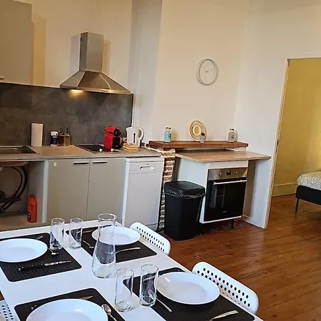L'etage De L'aristide Proche Gare Parking Facile Apartamento Montauban