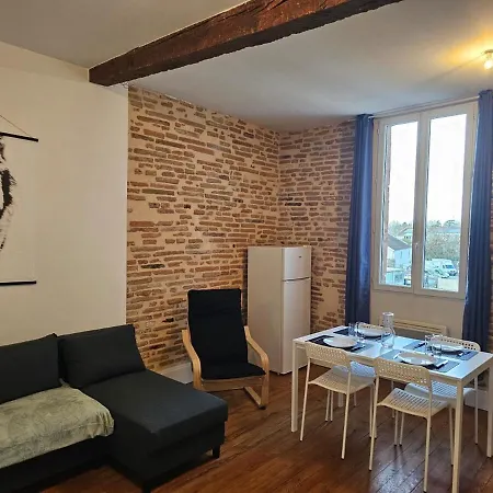 L'etage De L'aristide Proche Gare Parking Facile Apartment Montauban