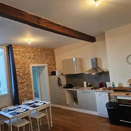 L'etage De L'aristide Proche Gare Parking Facile Apartment Montauban